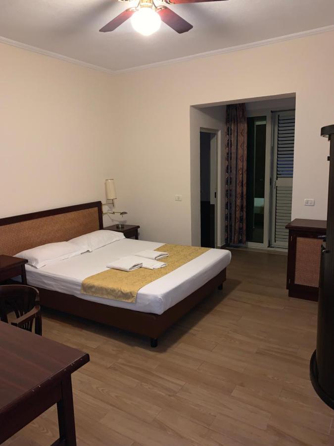 Hotel Arandi Ag Mjull-Bethore エクステリア 写真