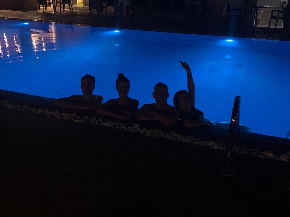 Hotel Arandi Ag Mjull-Bethore エクステリア 写真