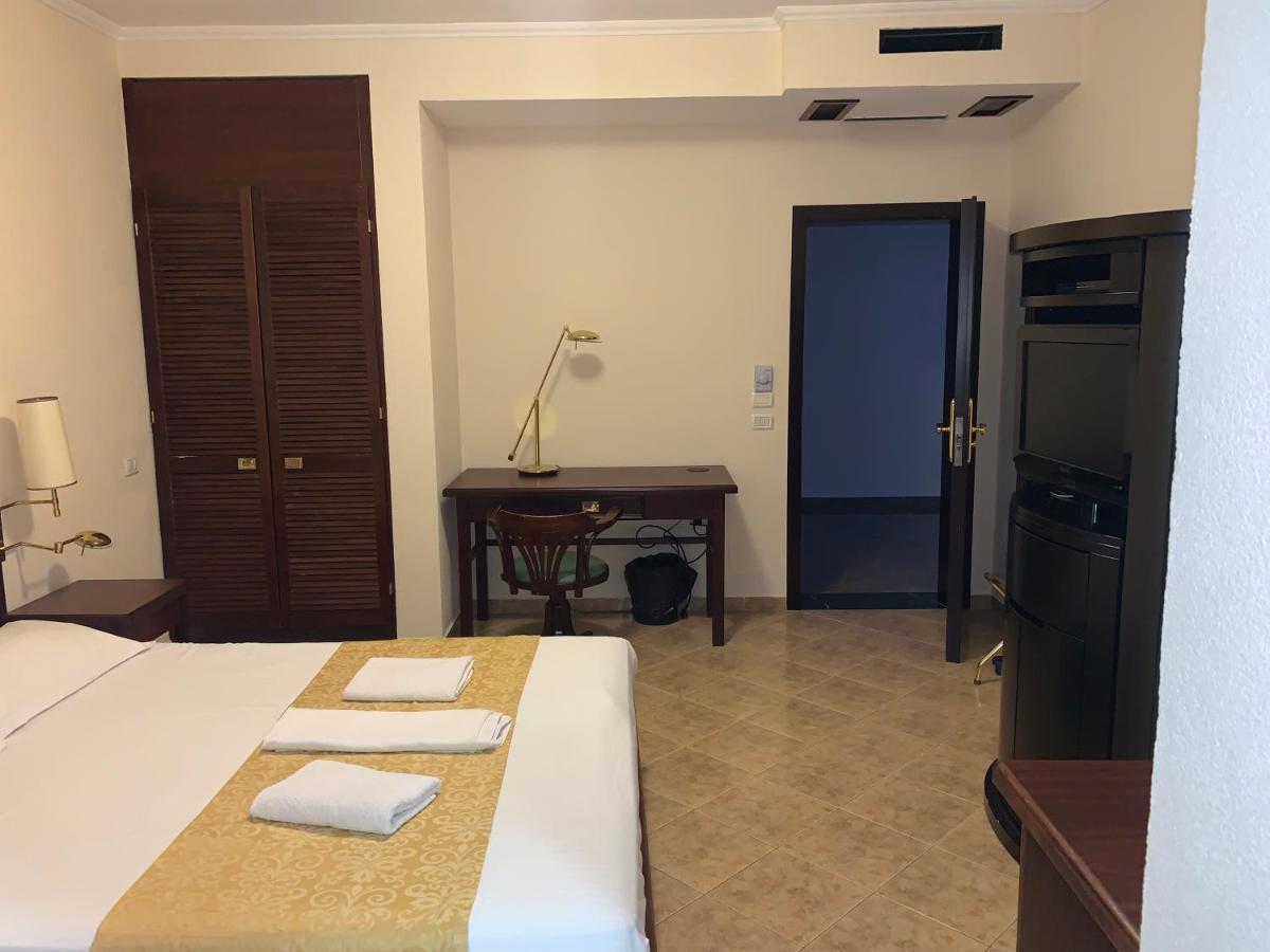 Hotel Arandi Ag Mjull-Bethore エクステリア 写真